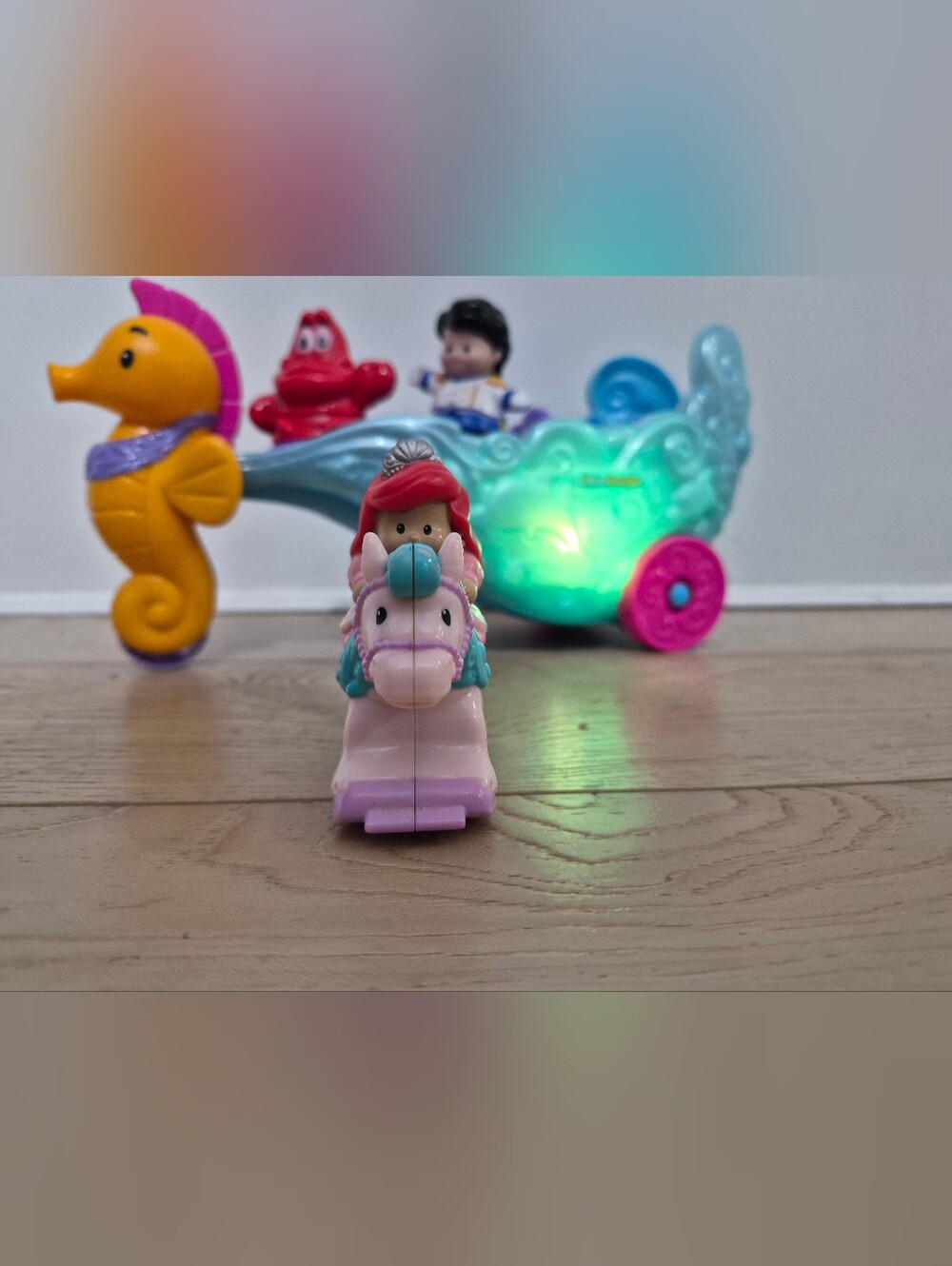 Fisher-Price Little People Disney Princess Carriage Set with Ariel Klip Klop